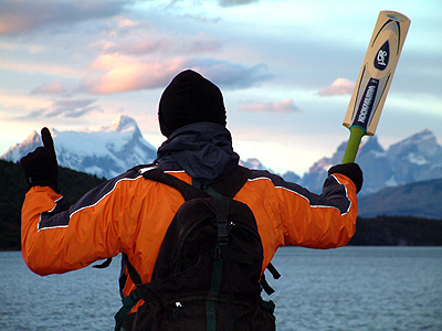 Kendon reaches his maiden century on Chilean soil with a well timed pull shot into Lago del Toro